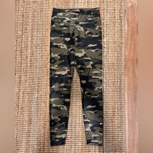 NIKE DRIFIT-CAMO LEGGINGS